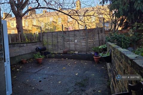 undefined, Sandmere Road, London, SW4