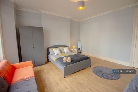 undefined, Paddington, London, NW1