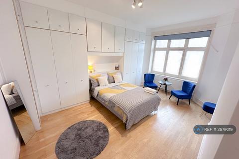 undefined, Paddington, London, NW1
