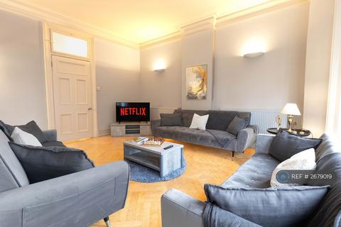 6 bedroom flat to rent, Paddington, London, NW1