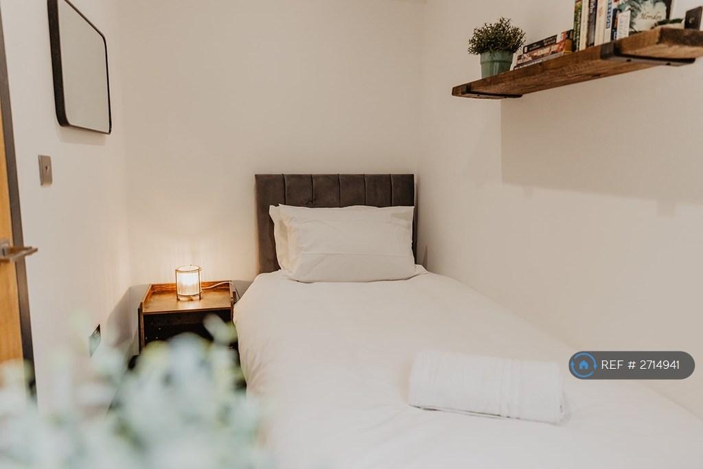 Single Bedroom