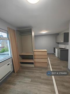undefined, Woodville Road, London, NW11