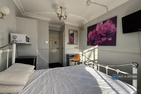 undefined, Sussex Gardens, London, W2
