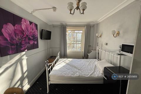undefined, Sussex Gardens, London, W2