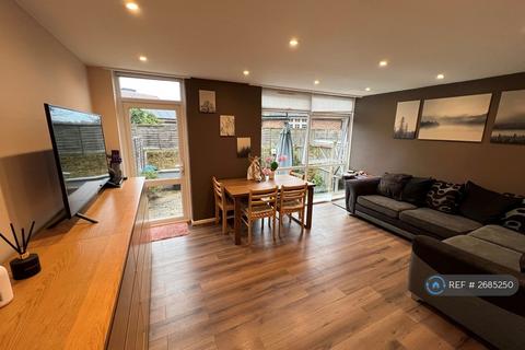 undefined, Peterstow Close, London, SW19