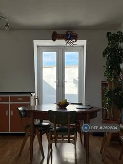 3 bedroom flat to rent, Narford Rd, London, E5