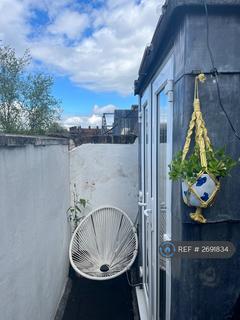 3 bedroom flat to rent, Narford Rd, London, E5