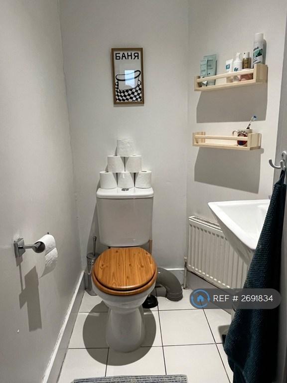 Main Bathroom