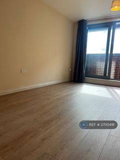 1 bedroom flat to rent, Ashleigh Court, Watford, WD17