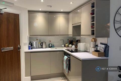 2 bedroom flat to rent, Park West Place, London, W2