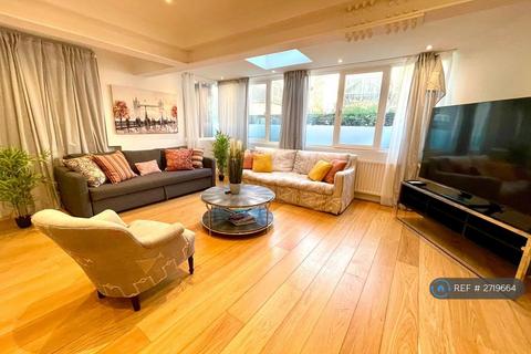 undefined, Walton Street, London, SW3