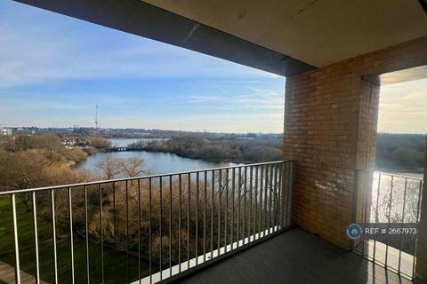 2 bedroom flat to rent, Greenshank House, London, NW9