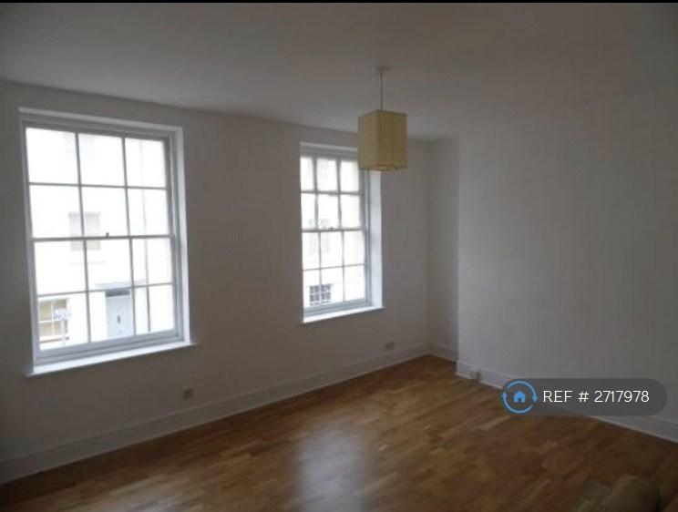 Living Room Unfurnished