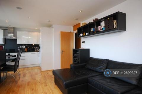1 bedroom flat to rent, Dufours Place, London, W1F