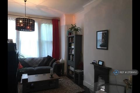 1 bedroom flat to rent, Muswell Hill, London, N10