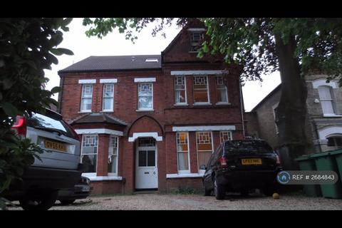 1 bedroom flat to rent, The Avenue, Richmond, TW1