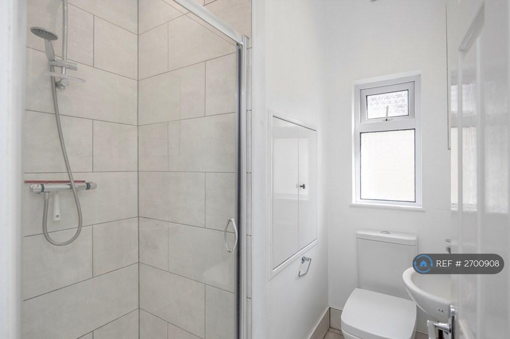 1st Floor Shower