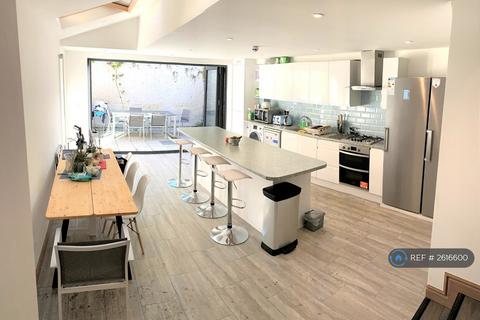 undefined, Hemberton Road, London, SW9