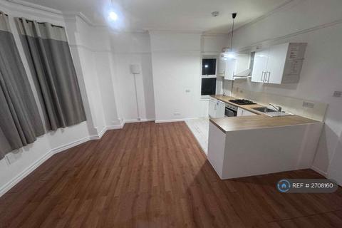 undefined, Tavistock Court, Luton, LU1