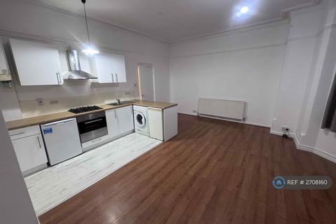 undefined, Tavistock Court, Luton, LU1