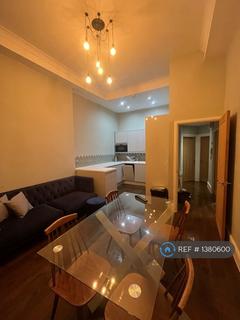 3 bedroom flat to rent, London, London, W9
