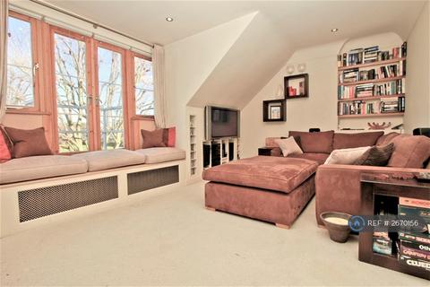 undefined, Woodville Gardens, London, W5