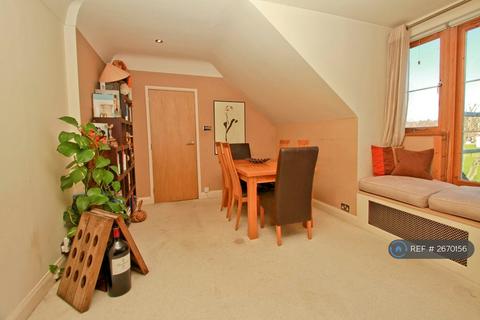 undefined, Woodville Gardens, London, W5