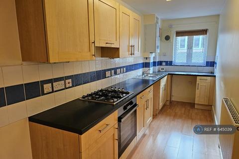 2 bedroom flat to rent, Tiptaft House, Mitcham, CR4
