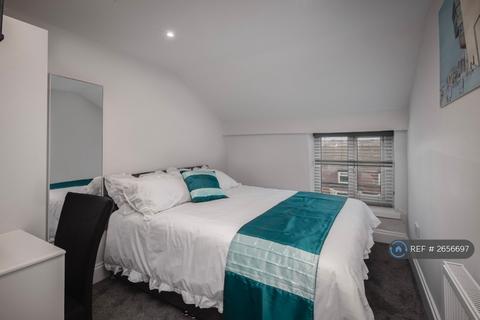 undefined, No Bills And No Deposit, Blackpool, FY1