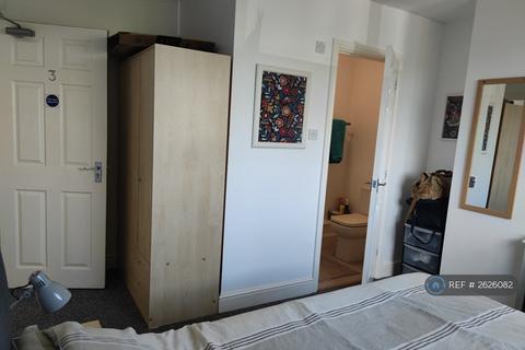 undefined, Cheney Manor Road, Swindon, SN2