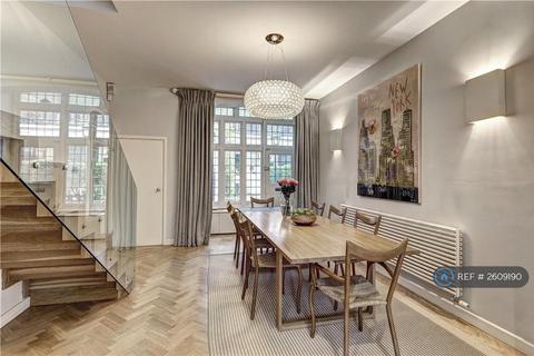 undefined, De Vere Cottages, London, W8