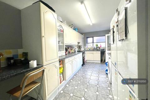 undefined, Dryleaze Road, Bristol, BS16