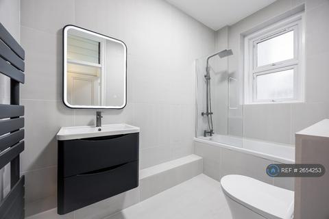 3 bedroom flat to rent, Richmond Chambers, Bournemouth, BH2