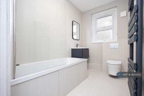 3 bedroom flat to rent, Richmond Chambers, Bournemouth, BH2