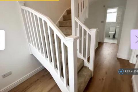 undefined, Cheveral Avenue, Coventry, CV6