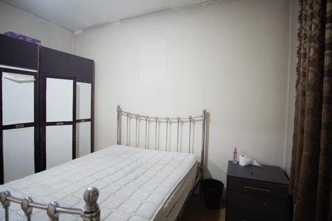 undefined, Rosslyn Crescent, HA12SA