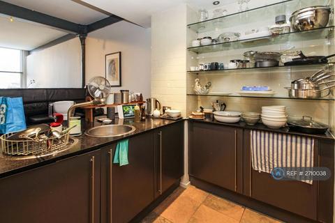 2 bedroom flat to rent, Church Street, Manchester, M4