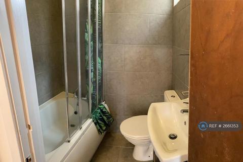 undefined, High Street, New Malden, KT3