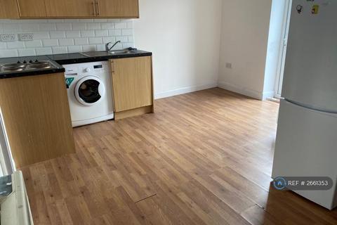 undefined, High Street, New Malden, KT3