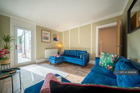 6 bedroom terraced house to rent, Etwall Street, Derby, DE22