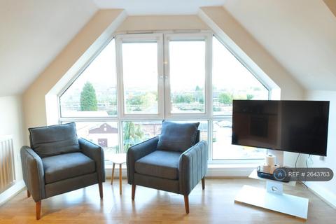 2 bedroom penthouse to rent, Curzon Street, Burton-On-Trent, DE14