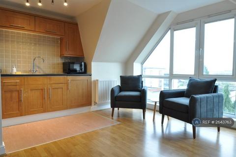 2 bedroom penthouse to rent, Curzon Street, Burton-On-Trent, DE14