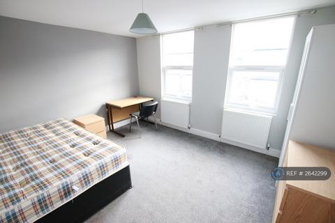 undefined, Grange Avenue, Reading, RG6