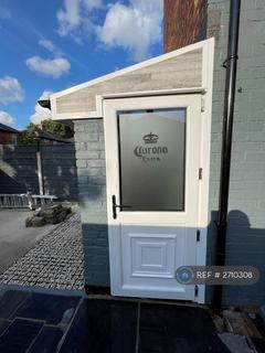 3 bedroom terraced house to rent, Wood Lane, Ashton-Under-Lyne, OL6