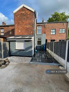 3 bedroom terraced house to rent, Wood Lane, Ashton-Under-Lyne, OL6