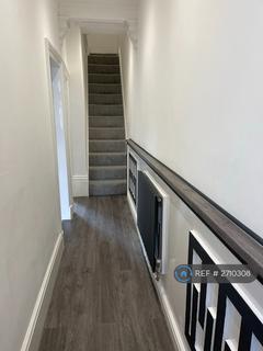 3 bedroom terraced house to rent, Wood Lane, Ashton-Under-Lyne, OL6