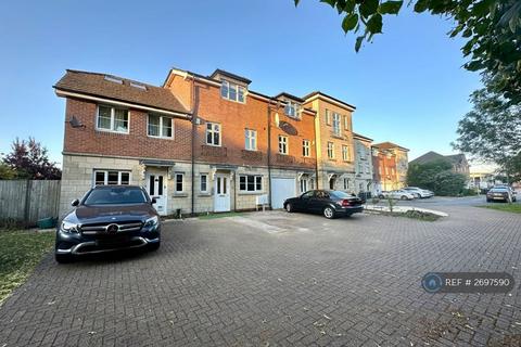 undefined, Lower Green Gardens, Worcester Park, KT4