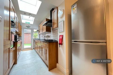undefined, Lower Green Gardens, Worcester Park, KT4