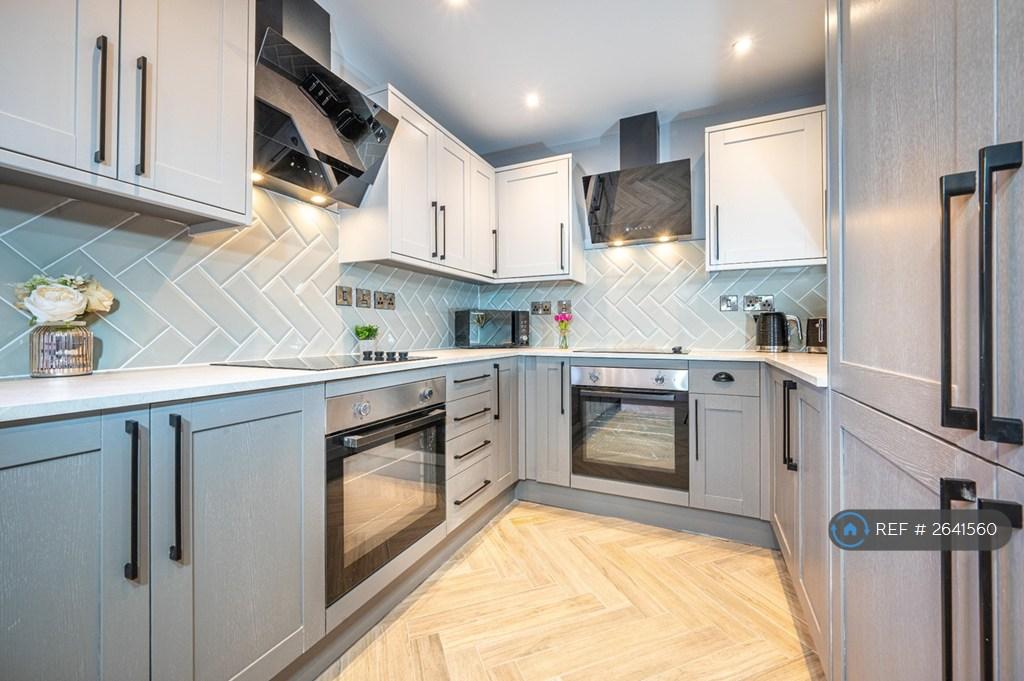 2 x Oven And 4 Burner Hob