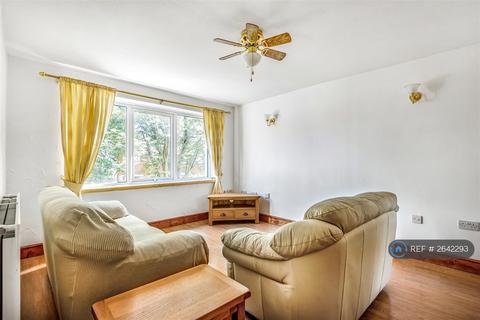 1 bedroom flat to rent, Tulip Avenue, Nottingham, NG3